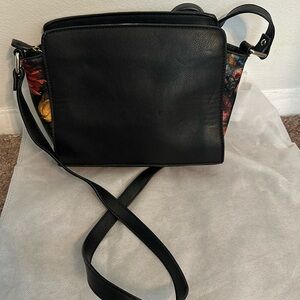 Kelly&katie crossbody